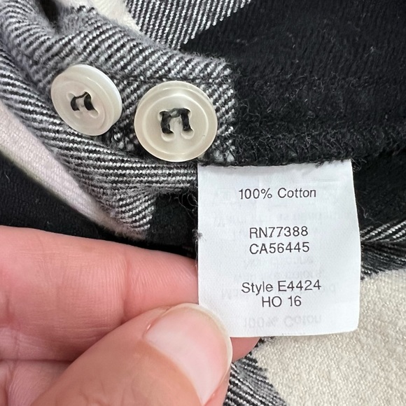 J. Crew Buffalo Plaid Flannel 1/2 Zip Shirt Jacket Black & Ivory Size M - Picture 11 of 12